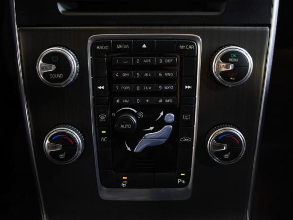 Volvo S60 II Рестайлинг с пробегом 2014 года, цена 1 619 000 рублей, 121737 км, седан, Автокод Объявления