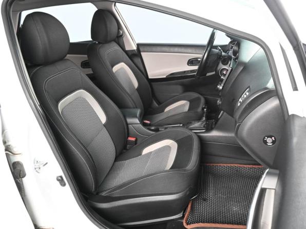 Kia Ceed II с пробегом 2015 года, цена 1 339 000 рублей, 141916 км, хэтчбек, Автокод Объявления