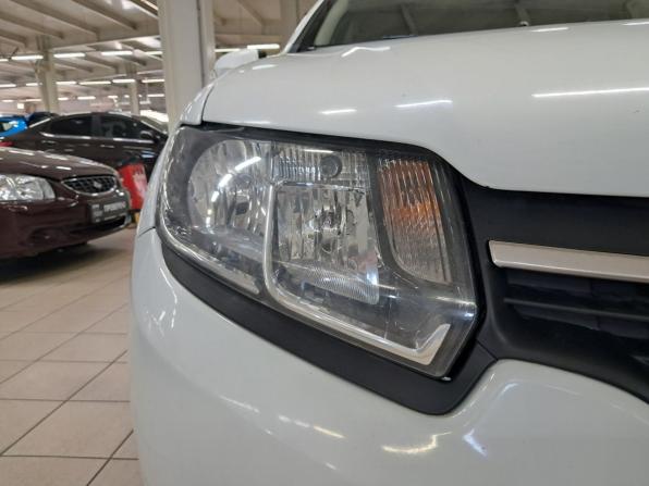 Renault Logan II с пробегом 2018 года, цена 635 000 рублей, 184430 км, седан, Автокод Объявления