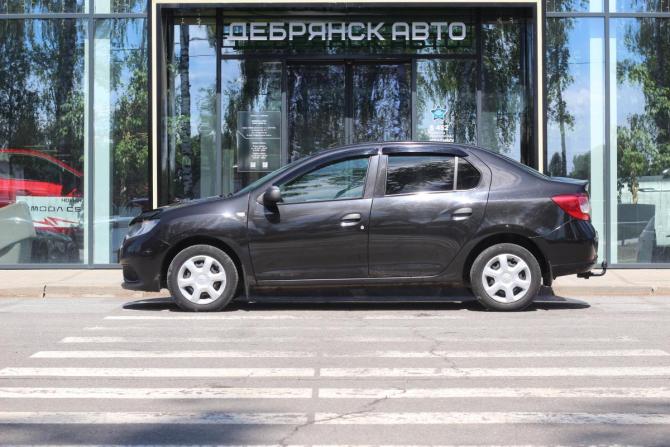 Renault Logan II Рестайлинг с пробегом 2018 года, цена 910 000 рублей, 103008 км, седан, Автокод Объявления