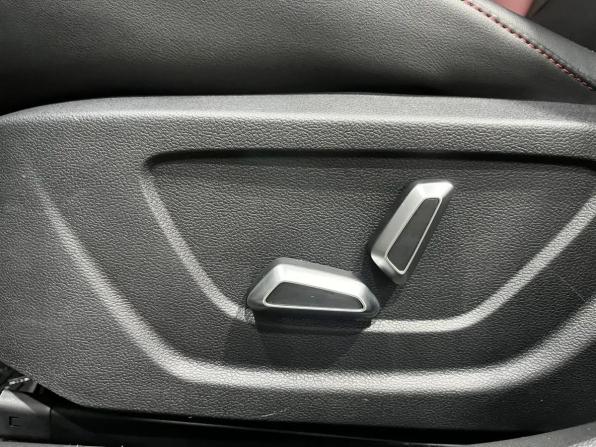 Geely Coolray I Рестайлинг с пробегом 2023 года, цена 1 965 000 рублей, 40477 км, внедорожник, Автокод Объявления