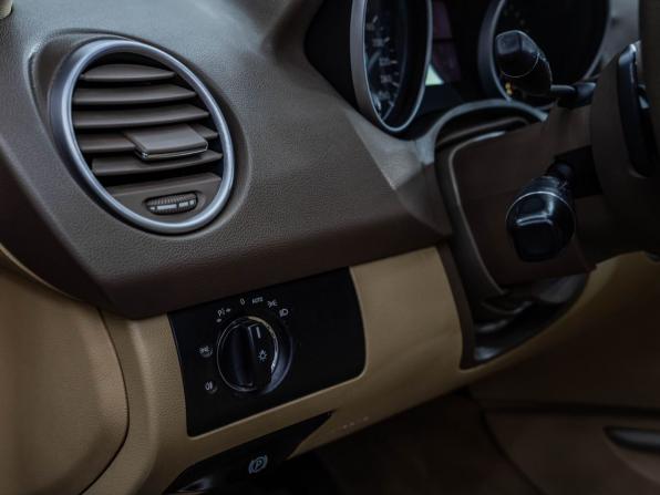 Mercedes-Benz M-Класс II (W164) Рестайлинг с пробегом 2011 года, цена 1 270 000 рублей, 191476 км, внедорожник, Автокод Объявления