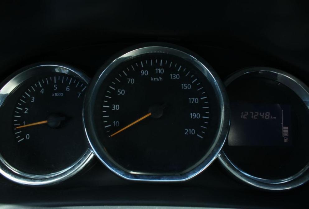 Renault Logan II Саратов  - изображение 13