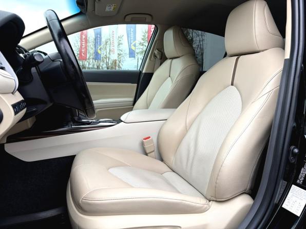 Toyota Camry VIII (XV70) с пробегом 2021 года, цена 3 590 000 рублей, 56183 км, седан, Автокод Объявления