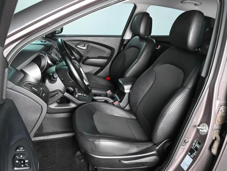Hyundai ix35 I Рестайлинг Ростов-на-Дону  - изображение 10