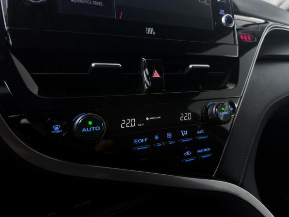 Toyota Camry VIII (XV70) Рестайлинг с пробегом 2022 года, цена 3 850 000 рублей, 89246 км, седан, Автокод Объявления
