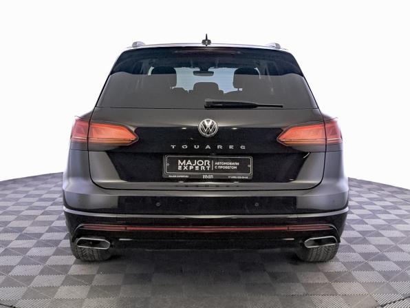 Volkswagen Touareg III с пробегом 2018 года, цена 4 950 000 рублей, 82468 км, внедорожник, Автокод Объявления