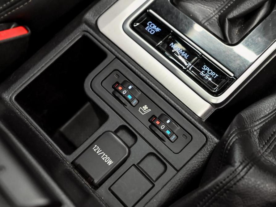 Toyota Land Cruiser Prado 150 Series Рестайлинг 2 Екатеринбург  - изображение 17