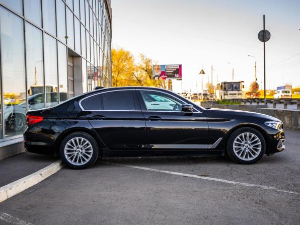 BMW 5 серии VII (G30/G31/G38) с пробегом 2019 года, цена 3 250 000 рублей, 123000 км, седан, Автокод Объявления