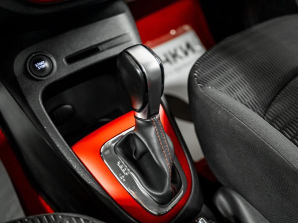 Renault Kaptur I с пробегом 2017 года, цена 1 387 000 рублей, 34022 км, внедорожник, Автокод Объявления