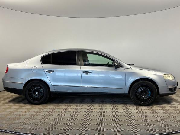 Volkswagen Passat B6 с пробегом 2005 года, цена 570 000 рублей, 262187 км, седан, Автокод Объявления