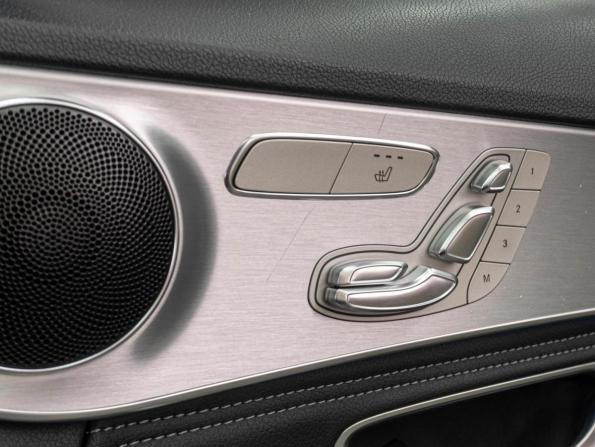 Mercedes-Benz C-Класс IV (W205) с пробегом 2015 года, цена 1 899 000 рублей, 33087 км, седан, Автокод Объявления