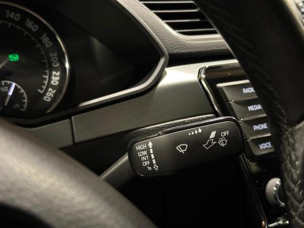 Skoda Superb III с пробегом 2015 года, цена 1 770 000 рублей, 168904 км, лифтбек, Автокод Объявления