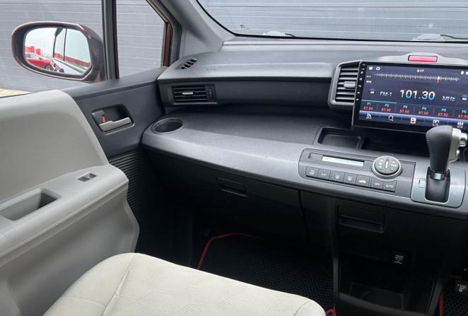 Honda Freed I с пробегом 2009 года, цена 860 000 рублей, 186294 км, компактвэн, Автокод Объявления