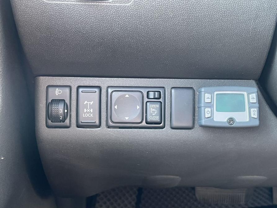 Nissan Navara (Frontier) III (D40) Рестайлинг Москва  - изображение 17