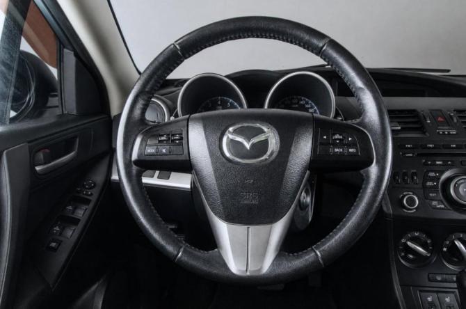 Mazda 3 II (BL) Рестайлинг с пробегом 2011 года, цена 1 039 000 рублей, 110000 км, хэтчбек, Автокод Объявления