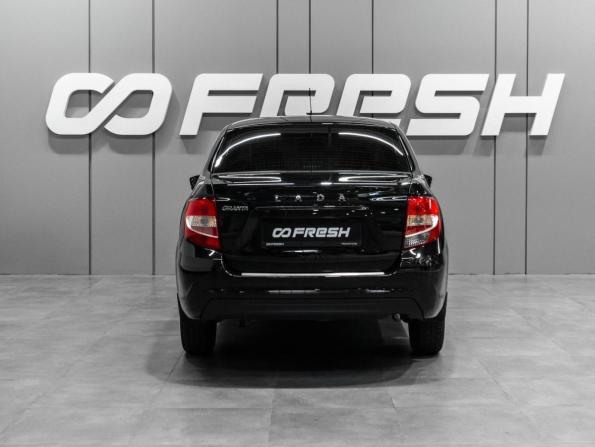 Lada (ВАЗ) Granta I Рестайлинг с пробегом 2026 года, цена 999 000 рублей, 15221 км, седан, Автокод Объявления
