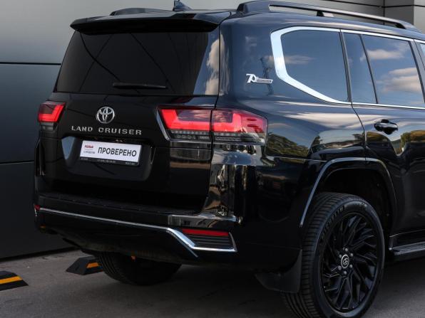 Toyota Land Cruiser 300 Series с пробегом 2022 года, цена 7 998 000 рублей, 146306 км, внедорожник, Автокод Объявления