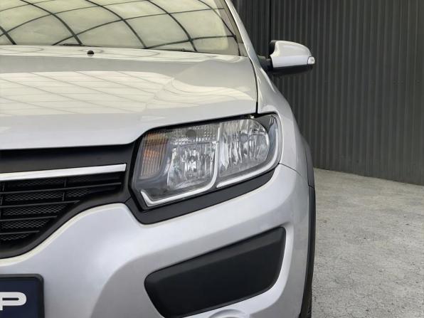 Renault Sandero II с пробегом 2015 года, цена 947 000 рублей, 46534 км, хэтчбек, Автокод Объявления