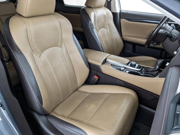 Lexus RX IV с пробегом 2019 года, цена 4 500 000 рублей, 107980 км, внедорожник, Автокод Объявления