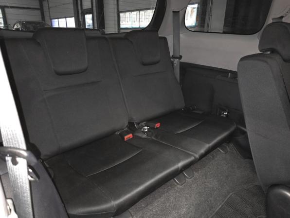 Toyota Wish II Рестайлинг с пробегом 2012 года, цена 1 280 000 рублей, 176000 км, минивэн, Автокод Объявления