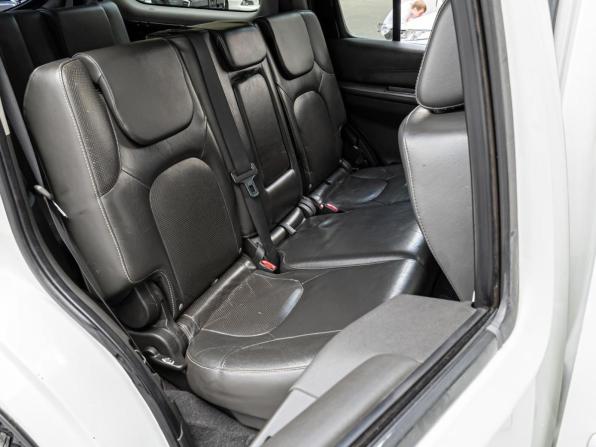 Nissan Pathfinder III Рестайлинг с пробегом 2013 года, цена 1 770 000 рублей, 192992 км, внедорожник, Автокод Объявления