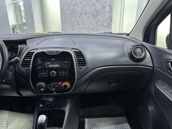 Renault Kaptur I с пробегом 2018 года, цена 1 495 000 рублей, 76003 км, внедорожник, Автокод Объявления