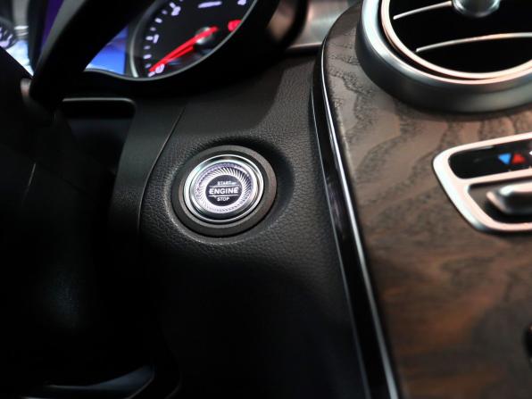 Mercedes-Benz GLC I (X253) Рестайлинг с пробегом 2019 года, цена 4 640 000 рублей, 94677 км, внедорожник, Автокод Объявления