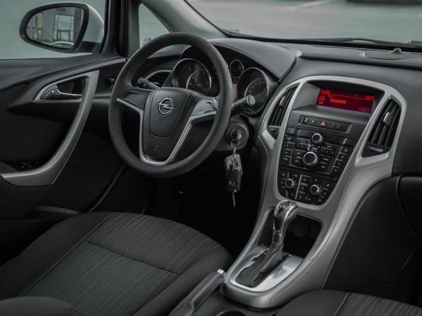 Opel Astra J с пробегом 2011 года, цена 656 000 рублей, 250000 км, универсал, Автокод Объявления