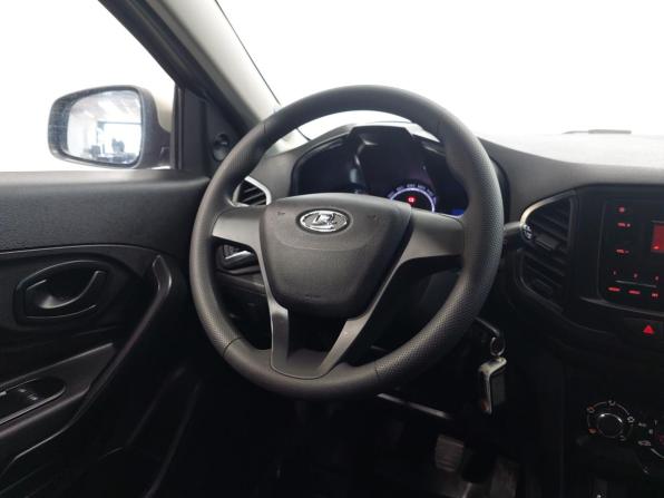 Lada (ВАЗ) XRAY I с пробегом 2018 года, цена 695 000 рублей, 173950 км, хэтчбек, Автокод Объявления