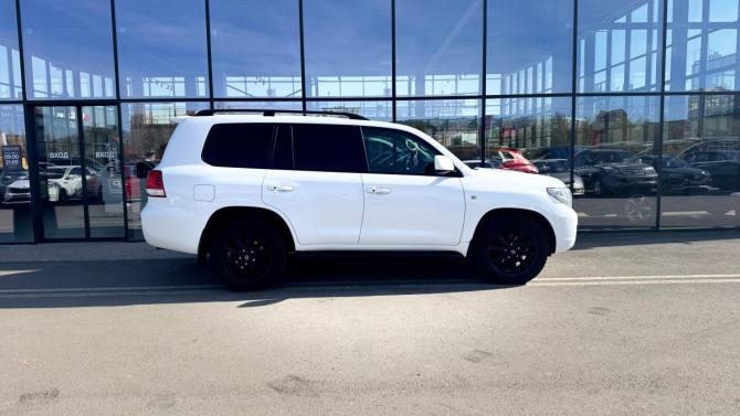 Toyota Land Cruiser 200 Series с пробегом 2008 года, цена 3 010 000 рублей, 177964 км, внедорожник, Автокод Объявления
