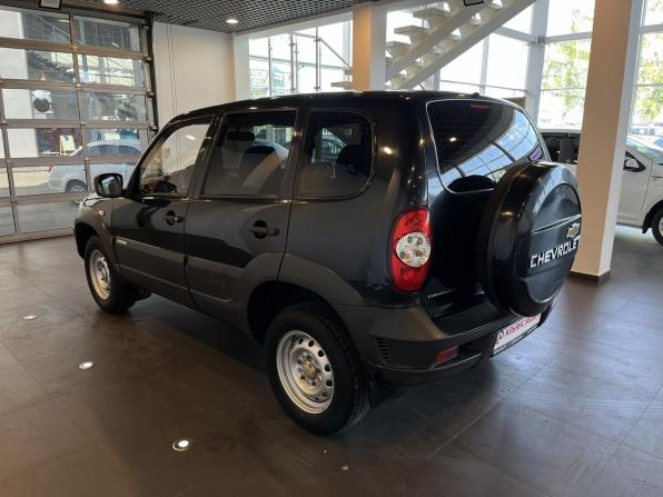Chevrolet Niva I Рестайлинг с пробегом 2013 года, цена 558 000 рублей, 124678 км, внедорожник, Автокод Объявления