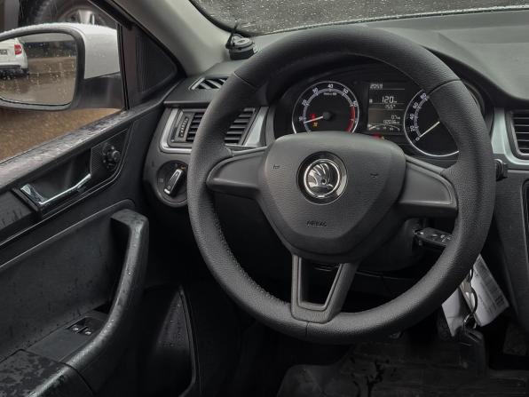 Skoda Rapid I Рестайлинг с пробегом 2019 года, цена 1 199 000 рублей, 132036 км, лифтбек, Автокод Объявления
