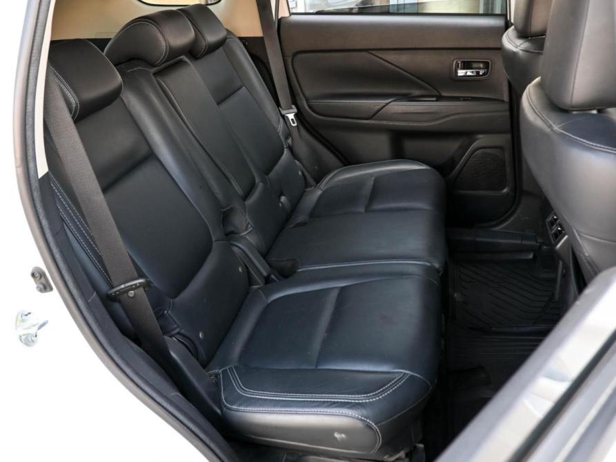 Mitsubishi Outlander III Рестайлинг 3 Волгоград  - изображение 8