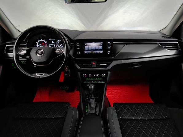 Skoda Rapid II с пробегом 2020 года, цена 1 635 000 рублей, 96275 км, лифтбек, Автокод Объявления