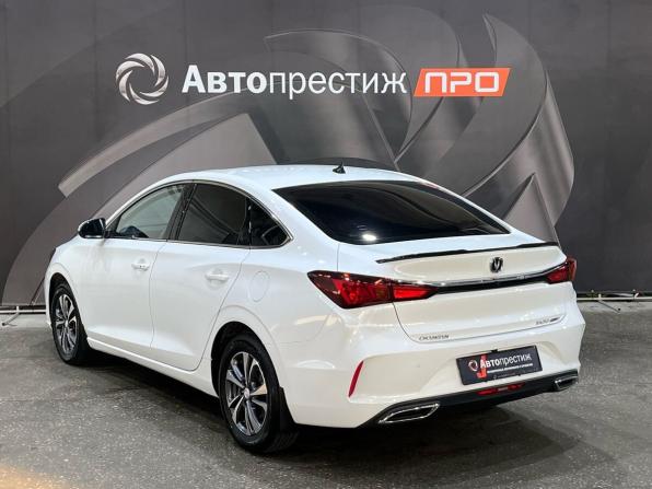 Changan Eado Plus с пробегом 2023 года, цена 1 430 000 рублей, 18720 км, седан, Автокод Объявления