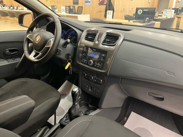 Renault Sandero II Рестайлинг с пробегом 2018 года, цена 1 079 000 рублей, 99900 км, хэтчбек, Автокод Объявления
