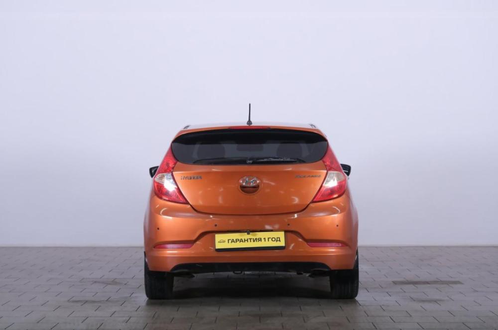 Hyundai Solaris I Рестайлинг Омск  - изображение 6