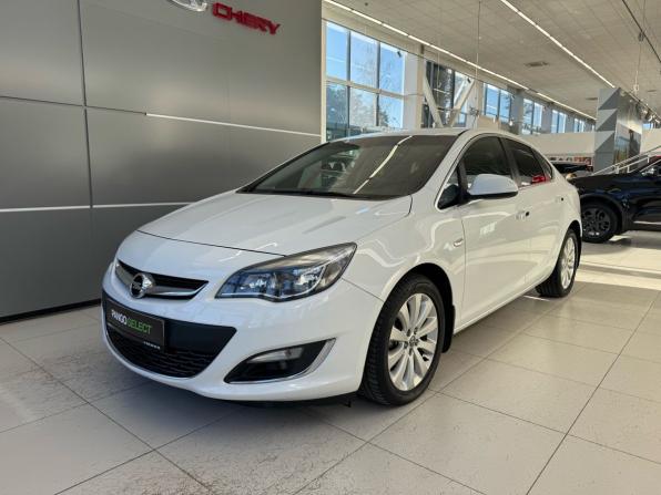 Opel Astra J Рестайлинг с пробегом 2013 года, цена 849 000 рублей, 154350 км, седан, Автокод Объявления