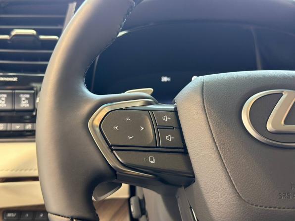 Новый Lexus LM II 2026 года, цена 17 500 000 рублей, минивэн, Автокод Объявления