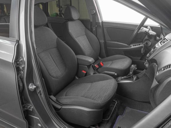 Hyundai Solaris I Рестайлинг с пробегом 2015 года, цена 999 000 рублей, 187395 км, седан, Автокод Объявления