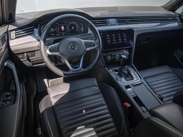 Volkswagen Passat B8 Рестайлинг с пробегом 2020 года, цена 3 255 000 рублей, 119651 км, универсал, Автокод Объявления