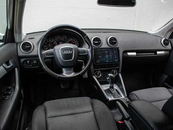 Audi A3 II (8P) Рестайлинг 2 с пробегом 2008 года, цена 860 000 рублей, 190194 км, хэтчбек, Автокод Объявления
