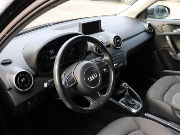Audi A1 I (8X) с пробегом 2014 года, цена 1 347 000 рублей, 76375 км, хэтчбек, Автокод Объявления