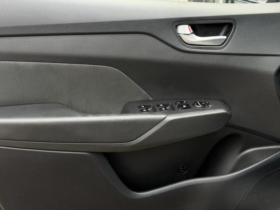 Hyundai Solaris II Набережные Челны  - изображение 17