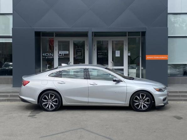 Chevrolet Malibu IX Рестайлинг с пробегом 2018 года, цена 1 225 000 рублей, 99600 км, седан, Автокод Объявления