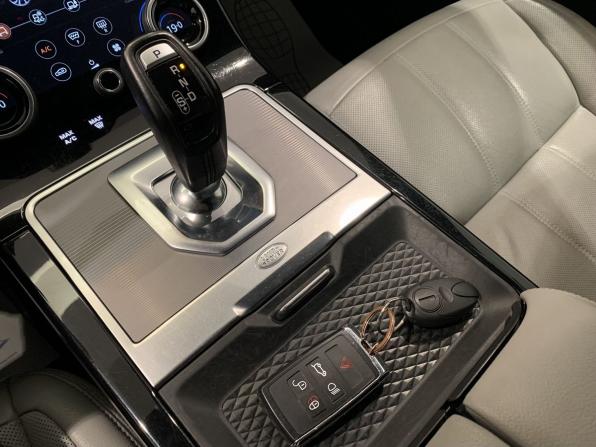 Land Rover Range Rover Evoque II с пробегом 2019 года, цена 3 399 000 рублей, 86108 км, внедорожник, Автокод Объявления