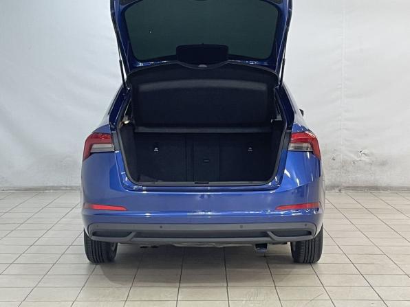 Skoda Rapid II с пробегом 2022 года, цена 1 790 000 рублей, 93786 км, лифтбек, Автокод Объявления
