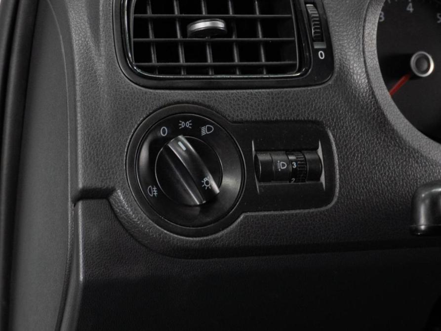 Volkswagen Polo V Рестайлинг Тюмень  - изображение 16