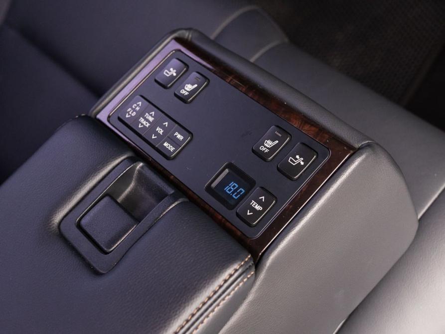 Toyota Camry VII (XV50) Рестайлинг Новосибирск  - изображение 20